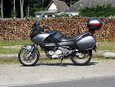 Honda NTV 7000 Deauvielle - RC52 - 2006